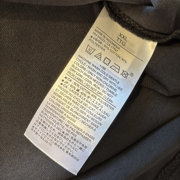 💥NWT Banana Republic Black T-Shirt Short Sleeve Men Size 2XL - Picture 5 of 5